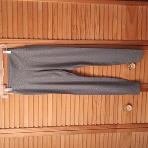 Quest New NWT High Waisted Grey Leopard Print Yoga Workout Stretchy Leggings M